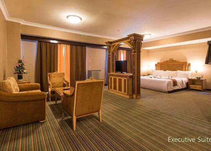 Twin Plaza Hotel Jakarta